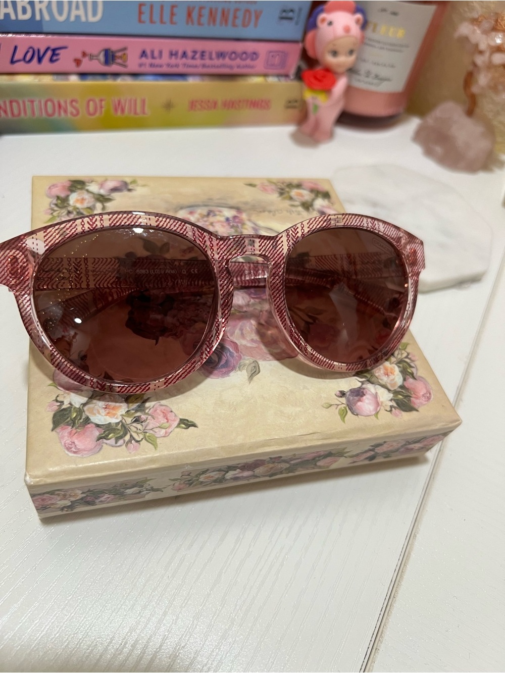 COACH Aria Garnet Sunglasses - Picture 1 of 6